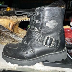 Size 6 Women’s ankle Harley-Davidson Boots